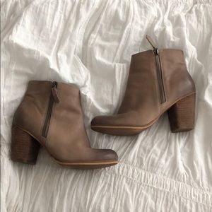 5 1/2 Leather Booties